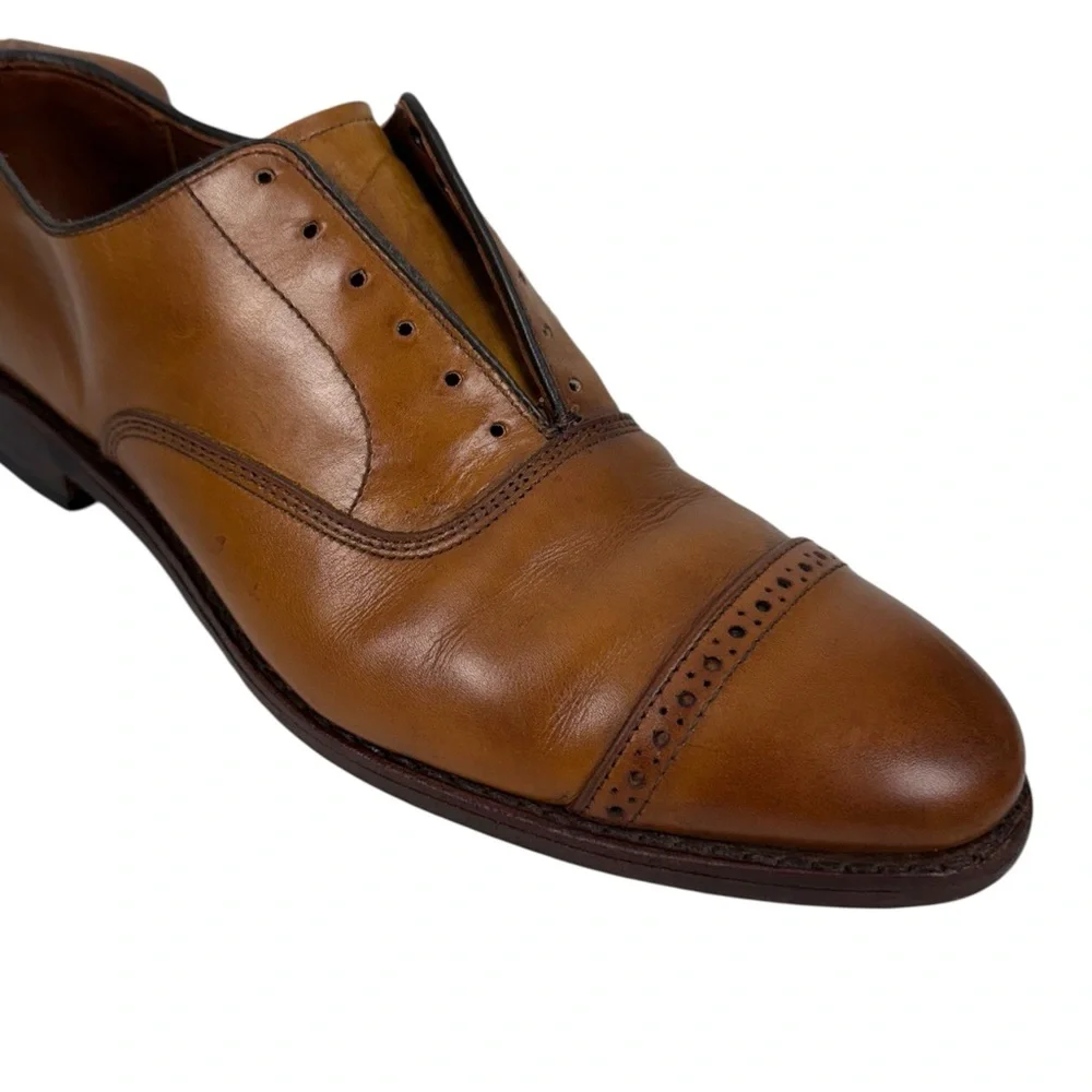 Allen Edmonds Fifth Avenue Mens Size US 9.5 (D) Oxford Brown Leather Cap Toe